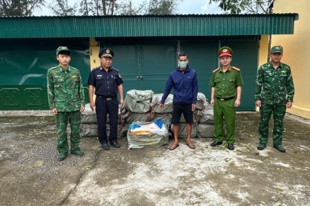 Quảng Ninh: Bắt giữ đối tượng vận chuyển trái phép 800kg nầm lợn đông lạnh không rõ nguồn gốc