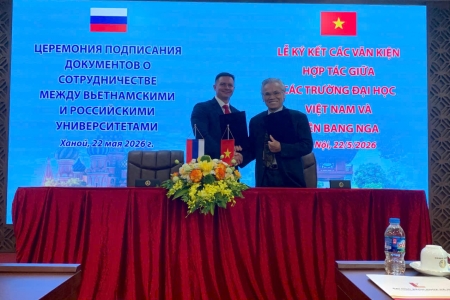 Trường Đại học Kinh doanh và Công nghệ Hà Nội tăng cường hội nhập quốc tế