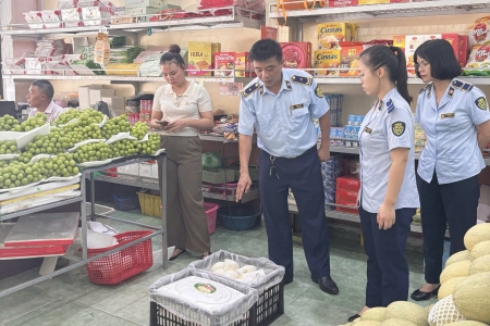Thái Nguyên: Xử lý nhiều cơ sở kinh doanh thực phẩm nhập lậu, không rõ nguồn gốc