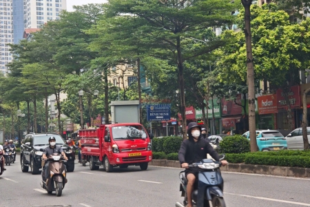 Thời tiết ngày 8/8: Bắc Bộ có nơi nắng nóng, Trung Bộ và Nam Bộ cảnh báo mưa dông cục bộ