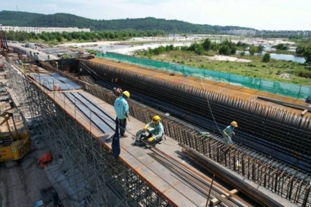 Sun Group: Tăng tốc thi công ngày đêm tuyến đường sắt nhẹ Phú Quốc phục vụ Hội nghị cấp cao APEC 2027