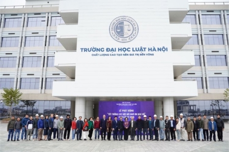 Đại học Luật Hà Nội công bố điểm chuẩn trúng tuyển đại học chính quy năm 2026