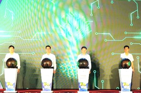 Khai mạc Hội chợ triển lãm sản phẩm tiết kiệm năng lượng, chuyển đổi xanh năm 2026