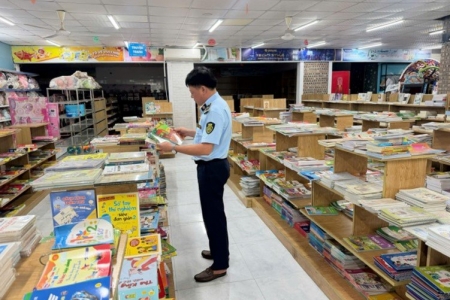 Bắc Ninh: Tăng cường kiểm tra cửa hàng kinh doanh sách giáo khoa, văn phòng phẩm