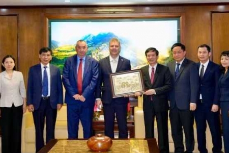 Phó Bí thư Tỉnh ủy Quảng Ninh tiếp xã giao Chủ tịch Đảng Cộng sản Séc