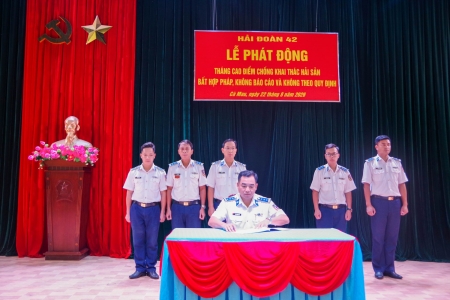 Hải đoàn 42 phát động Tháng cao điểm chống khai thác hải sản bất hợp pháp (IUU)