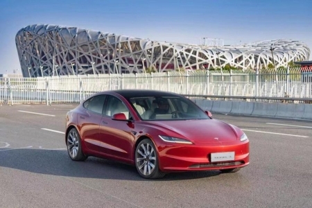 Gần 3 triệu xe Tesla bị thu hồi: Tay nắm cửa lộ điểm yếu an toàn
