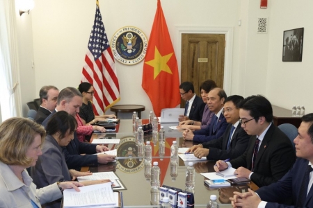 Việt Nam coi trọng việc bảo đảm chuỗi cung ứng toàn cầu thông suốt