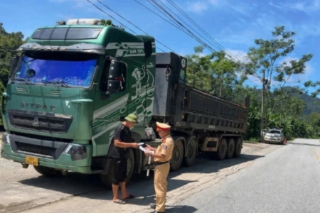 Cao Bằng: Phát hiện, xử lý 2.067 trường hợp vi phạm liên quan đến kinh doanh vận tải