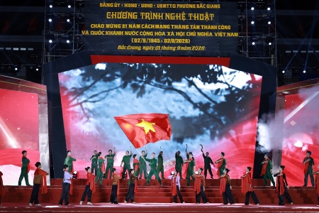 Bắc Ninh: Chương trình nghệ thuật “Rạng rỡ Việt Nam – Vững bước đi lên”