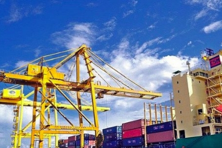 Xuất nhập khẩu lập kỷ lục mới, 8 tháng năm 2026 vượt 770 tỷ USD