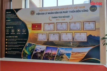 Khai mạc trưng bày “Địa lý nhân văn - Kiến tạo phát triển”