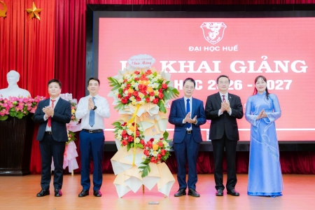 Huế: Gần 16.500 tân sinh viên nhập học tại 8 Trường Đại học thành viên