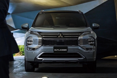 Mitsubishi chuẩn bị đưa Outlander thế hệ mới trở lại Việt Nam dưới dạng nhập khẩu nguyên chiếc