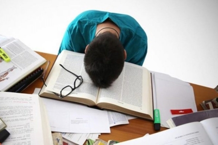 Nhận diện bất thường tâm lý khi trẻ thay đổi cảm xúc và hành vi đột ngột