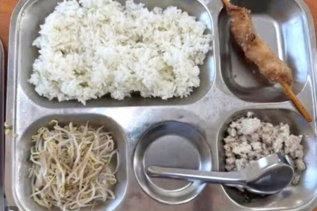 Hà Nội: Yêu cầu chấn chỉnh khẩn cấp chất lượng bữa ăn bán trú đầu năm học