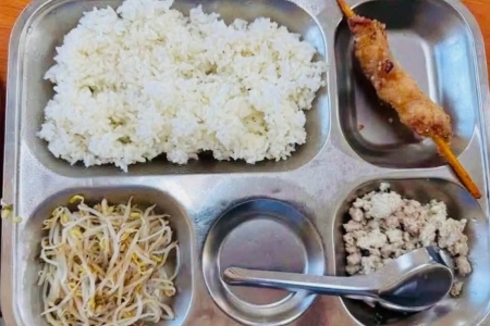 Hà Nội: Yêu cầu làm rõ thông tin về xuất ăn bán trú tại Trường Tiểu học Trung Giã