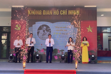 Lào Cai ra mắt Không gian Hồ Chí Minh gắn với chuyển đổi số