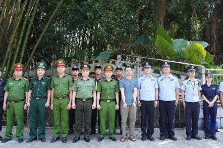 Tuyên Quang: Trao trả đối tượng truy nã liên quan đến vụ án buôn lậu