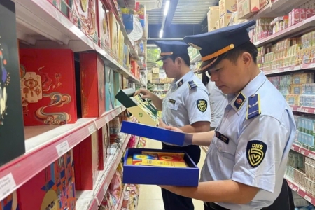 Quản lý thị trường xử lý hơn 9.300 vụ vi phạm trong quý III/2026