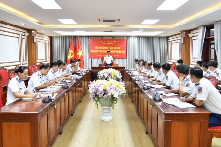 Kiểm tra công tác chống khai thác IUU tại Bộ Tư lệnh Vùng Cảnh sát biển 4