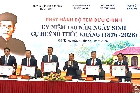 Phát hành bộ tem Kỷ niệm 150 năm ngày sinh cụ Huỳnh Thúc Kháng