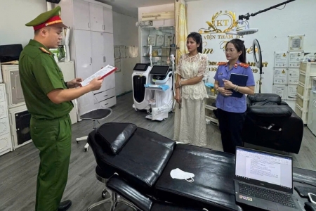 Cao Bằng: Khởi tố chủ cơ sở thẩm mỹ bị cáo buộc lừa dối khách hàng