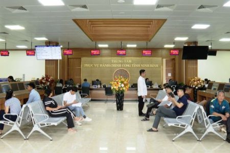 Ninh Bình siết chặt kỷ luật, xây dựng văn hóa công sở chuẩn mực