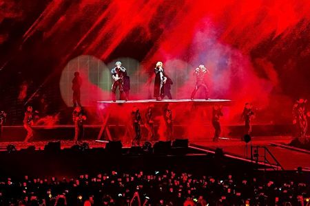 Điều gì giúp VPBank ngày càng được fan K-pop chờ đợi sau mỗi concert triệu đô?