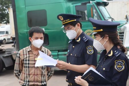 Hải quan khu vực XII: Thu ngân sách qua kiểm tra sau thông quan đạt 27,58 tỷ đồng