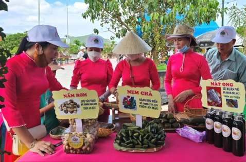 Bình Định: Ngày hội nông sản Hoài Ân, xây dựng thương hiệu ngày càng bền vững