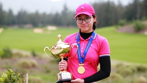 Nữ golfer 14 tuổi Đoàn Xuân Khuê Minh đã đi vào lịch sử làng golf nữ Việt Nam