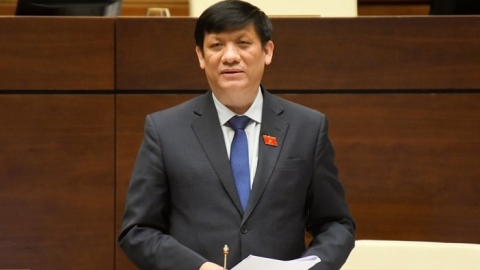 Bộ trưởng Bộ Y tế Nguyễn Thanh Long trả lời chất vấn