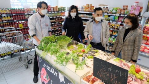 Quận Nam Từ Liêm tăng cường kiểm tra công tác an toàn thực phẩm dịp Tết Nguyên đán 2022