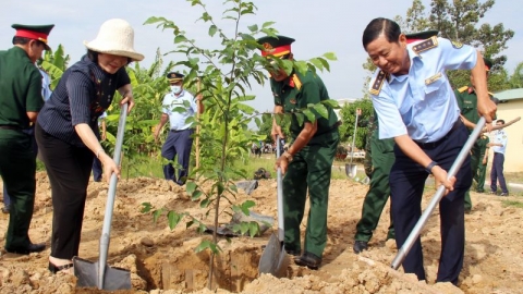 Cục Quản lý thị trường Đồng Nai hưởng ứng trồng một ngàn cây xanh
