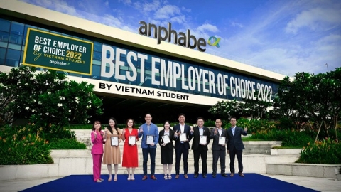 Tập đoàn Hưng Thịnh 02 năm liên tiếp vào “Top 50 Thương hiệu nhà tuyển dụng hấp dẫn với sinh viên Việt Nam 2022”