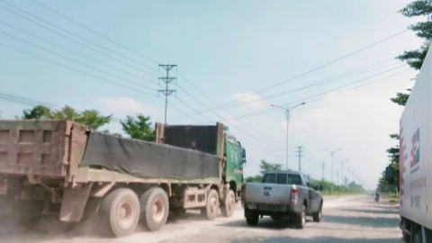 Vĩnh Phúc: CSGT xử lý tình trạng xe quá tải quá khổ, cơi nới thành thùng