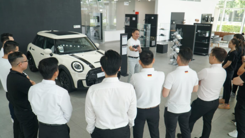 THACO AUTO đào tạo cấp chứng chỉ ICT cho cấp quản lý kinh doanh BMW