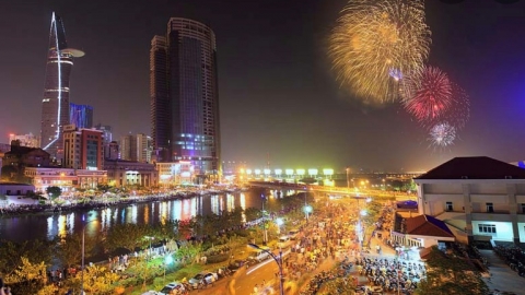Thành phố Hồ Chí Minh là địa phương dẫn đầu thu ngân sách Nhà nước trong 10 tháng năm 2022
