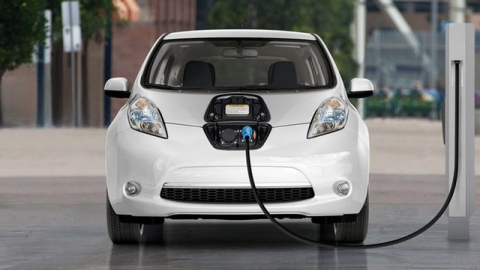 Giá vật liệu sản xuất ô tô điện đang tăng như thế nào?