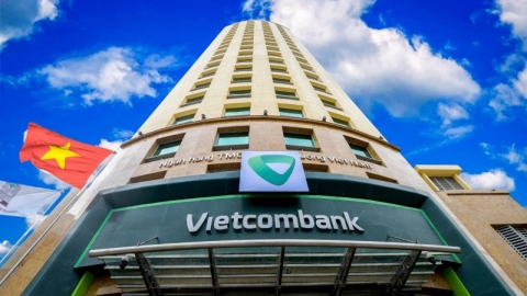 Ngân hàng Vietcombank giảm đồng loạt lãi vay tới 1% trừ lĩnh vực chứng khoán, bất động sản