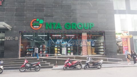 Siêu thị NTA GROUP Hà Nội bày bán hàng hóa, thực phẩm thiếu thông tin về nguồn gốc xuất xứ, tem nhãn phụ Tiếng Việt
