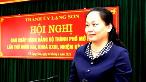 Thành ủy Lạng Sơn tổ chức Hội nghị Ban Chấp hành lần thứ mười hai