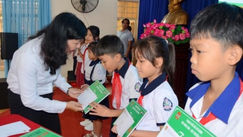 TP. Hồ Chí Minh: Trao 727 suất học bổng Lương Định Của cho học sinh, sinh viên khó khăn
