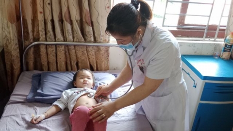 Lạng Sơn: Ba trẻ nhập viện nghi do ngộ độc thực phẩm