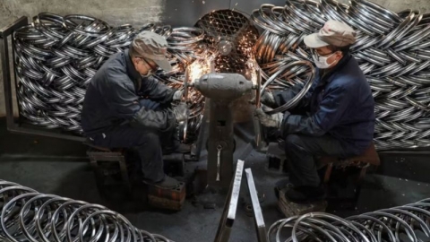 Trung Quốc gây lo ngại về tình trạng dư cung thép trên toàn cầu