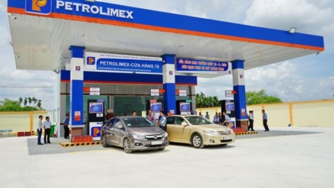 Petrolimex (PLX) sẽ chốt quyền trả cổ tức năm 2023 bằng tiền, tỷ lệ 15%