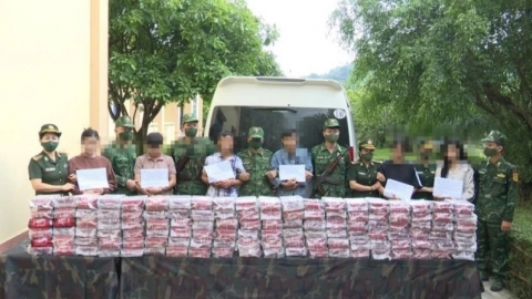 Bắt nhóm đối tượng vận chuyển số lượng lớn ma túy từ Lào về Việt Nam