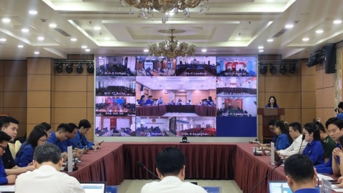 Quảng Ninh: Tọa đàm Triển khai phong trào thi đua “Thanh xuân dâng Đảng” gắn với công tác phát triển Đảng trong học sinh, sinh viên