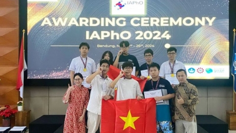 8 học sinh Việt Nam doạt giải tại Olympic Vật lý ứng dụng quốc tế năm 2024